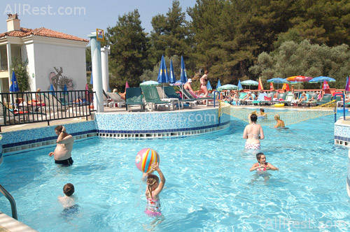 Pine Valley Hotel 13